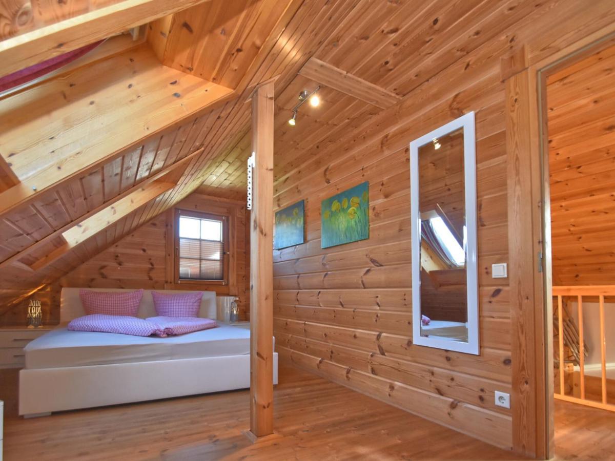 Comfortable Holiday Home With Hot Tub Teunz Exteriör bild