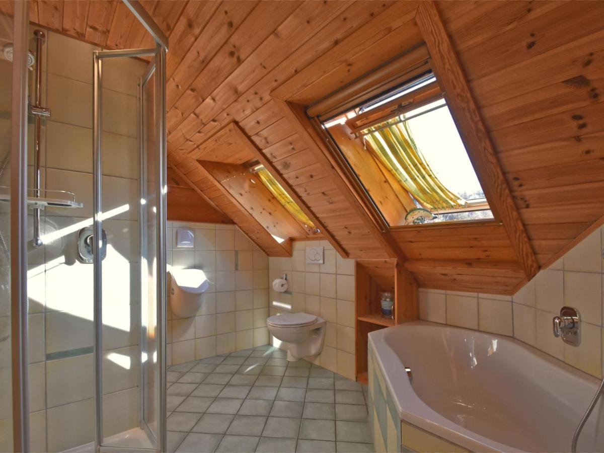 Comfortable Holiday Home With Hot Tub Teunz Exteriör bild